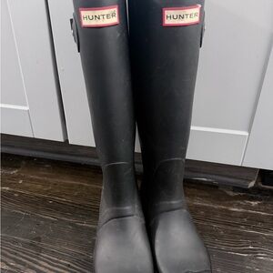 Hunter Classic Black Tall Boots